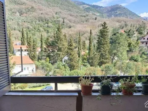 Prodaja, jednosoban stan, 56m², Seljanovo, Tivat - image 1
