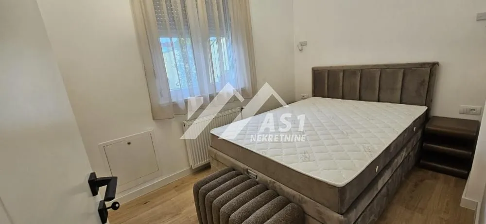 Izdavanje, jednosoban stan, 38m², Podbara, Novi Sad Sve Podlokacije