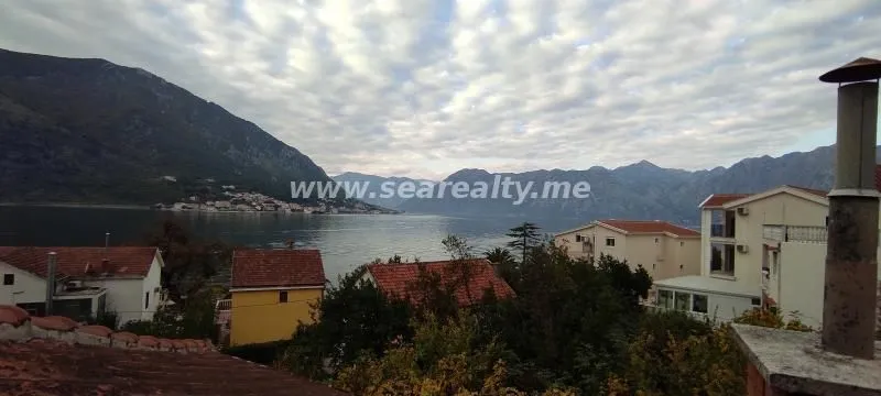 Sale, house, 190m², Dobrota, Kotor