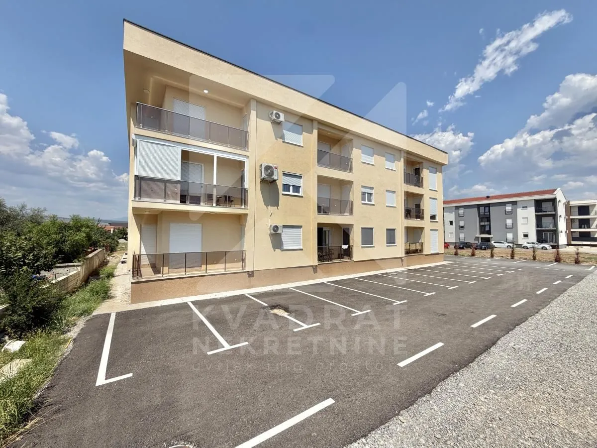 Prodaja, dvosoban stan, 69m², Zabjelo, Podgorica