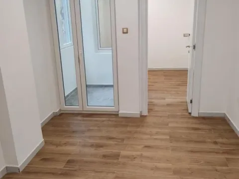 Rent, one bedroom apartment, 36m², Zeleni Venac, Beograd - image 1