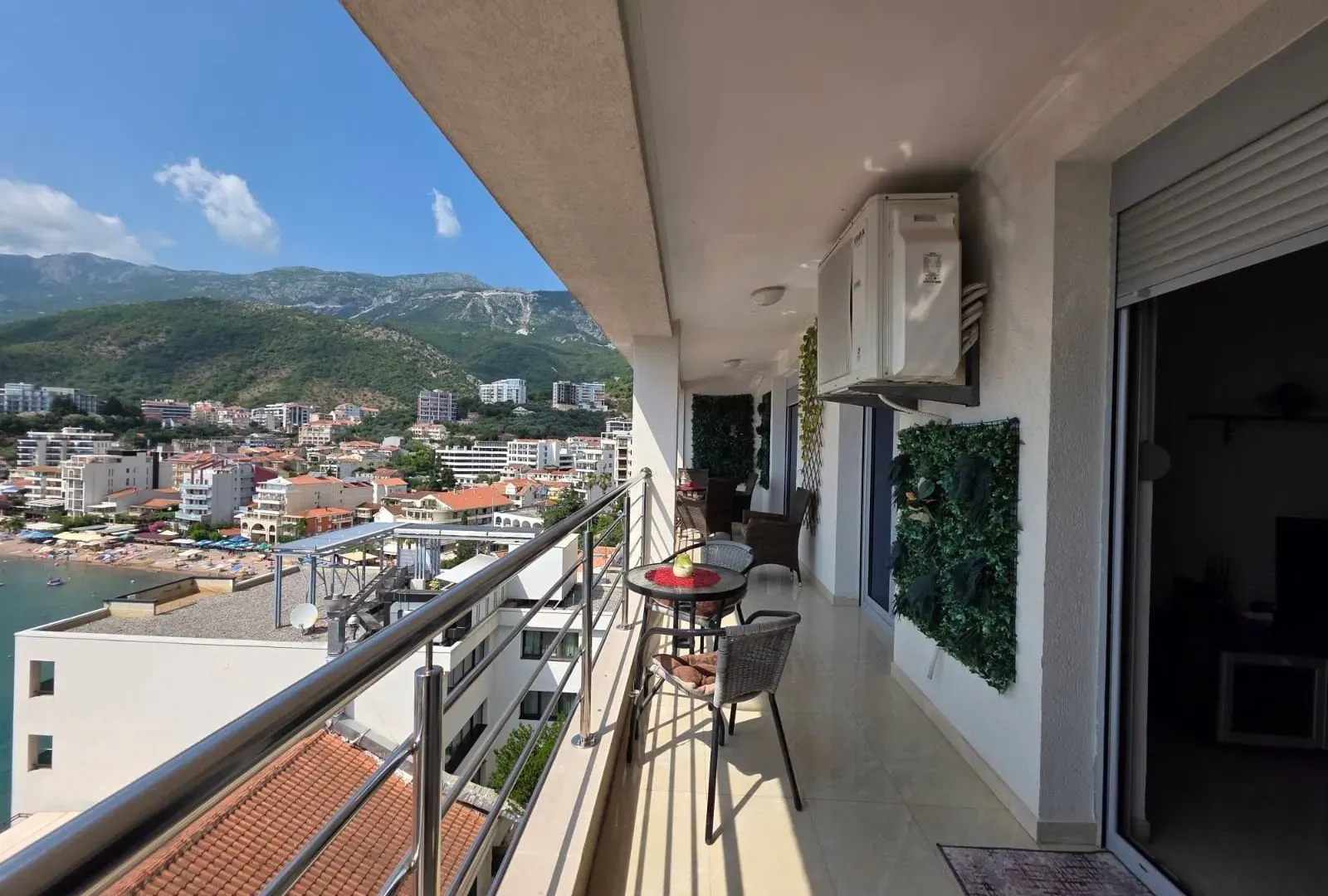 Sale, two bedroom apartment, 85m², Rafailovići, Budva