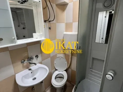 Prodaja, poslovni prostor, 80m², Mali Mokri Lug, Zvezdara Sve Podlokacije - image 4