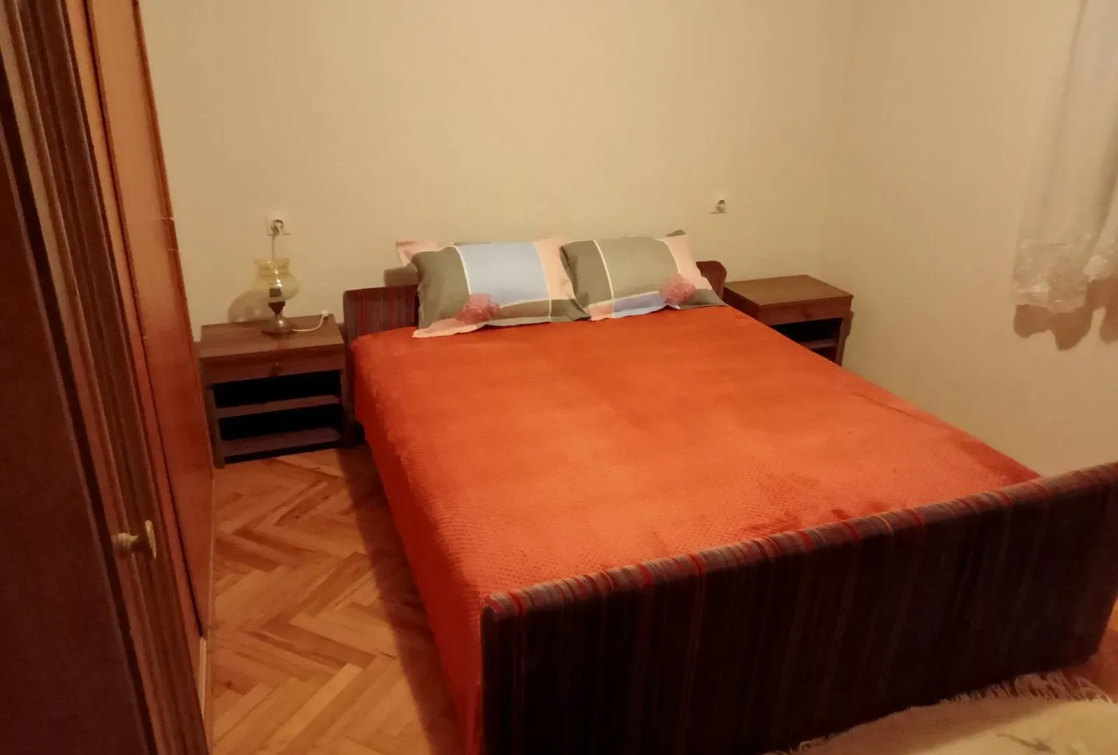 Izdavanje, dvosoban stan, 65m², Zagorič, Podgorica