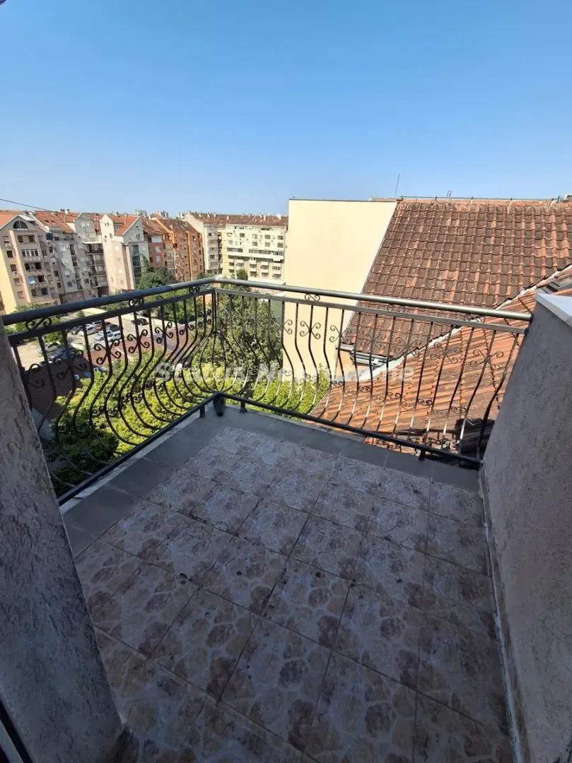Prodaja, trosoban stan, 87m², Nova Detelinara, Novi Sad Sve Podlokacije
