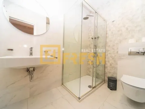 Izdavanje, dvosoban stan, 70m², City Kvart, Podgorica - image 10