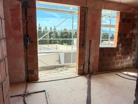 Sale, studio apartment, 28m², Seljanovo, Tivat - image 8
