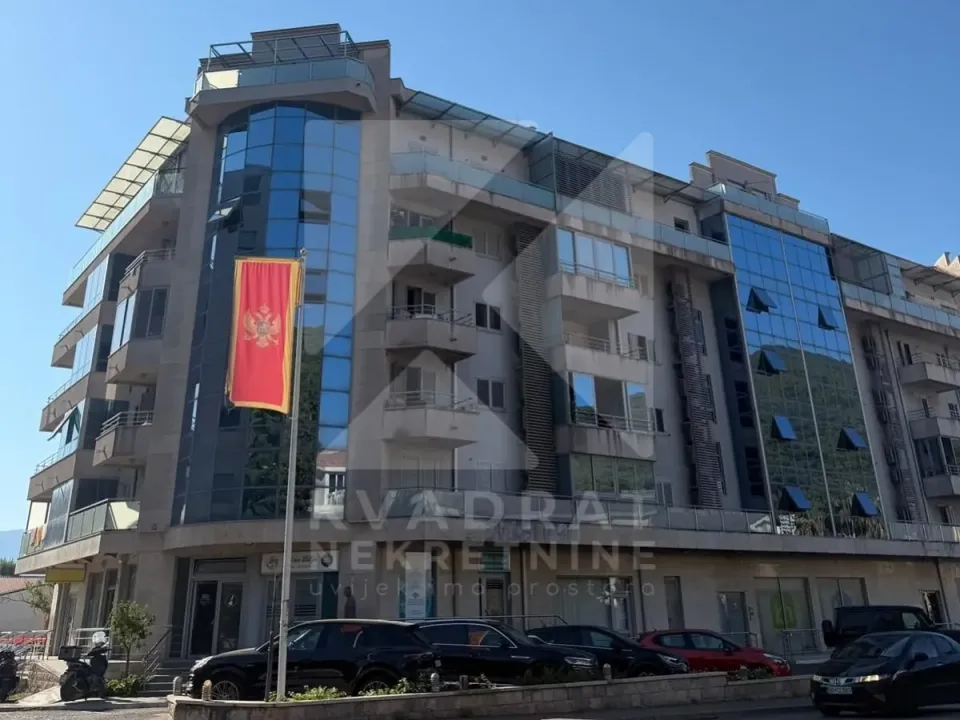 Rent, office space, 46m², Centar, Budva