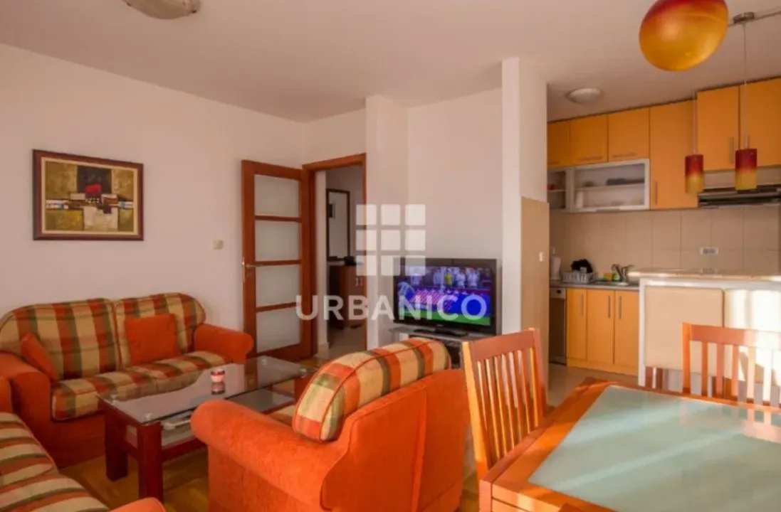 Izdavanje, dvosoban stan, 67m², Preko Morače, Podgorica