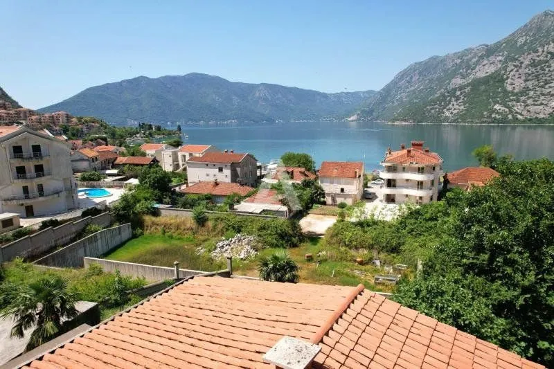 Prodaja, kuća, 200m², Risan, Kotor