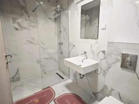 Rent, two bedroom apartment, 68m², Stara Varoš, Podgorica - image 13