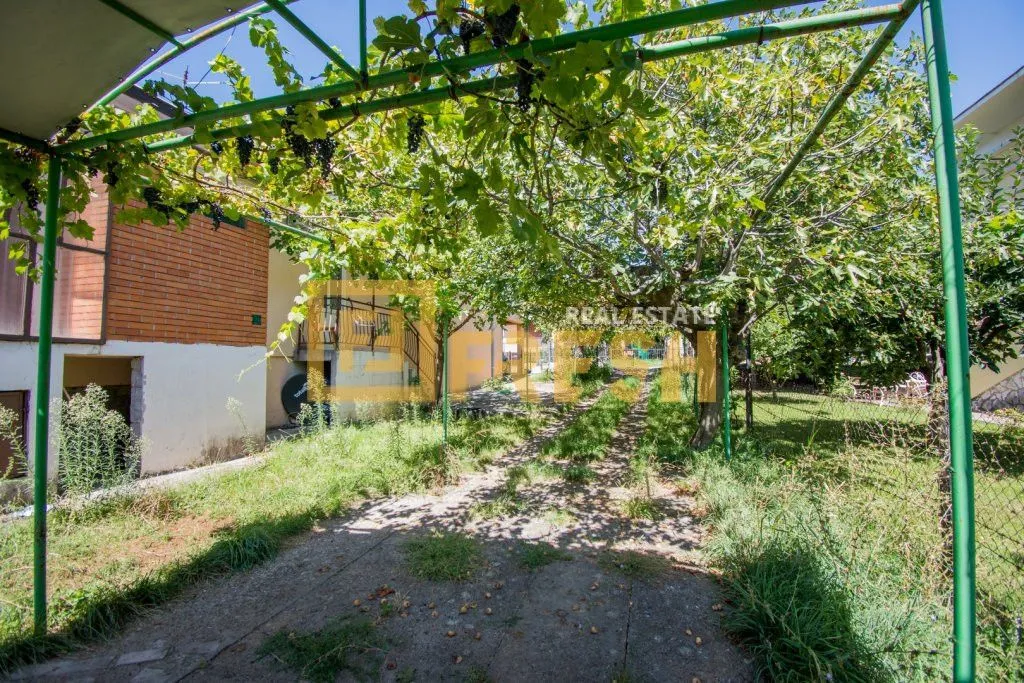 Prodaja, plac, 826m², Gorica C, Podgorica