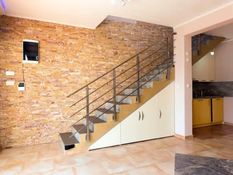 Sale, house, 190m², Kotor, Crna Gora - image 20