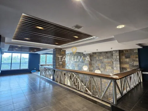 Rent, office space, 184m², City Kvart, Podgorica - image 2