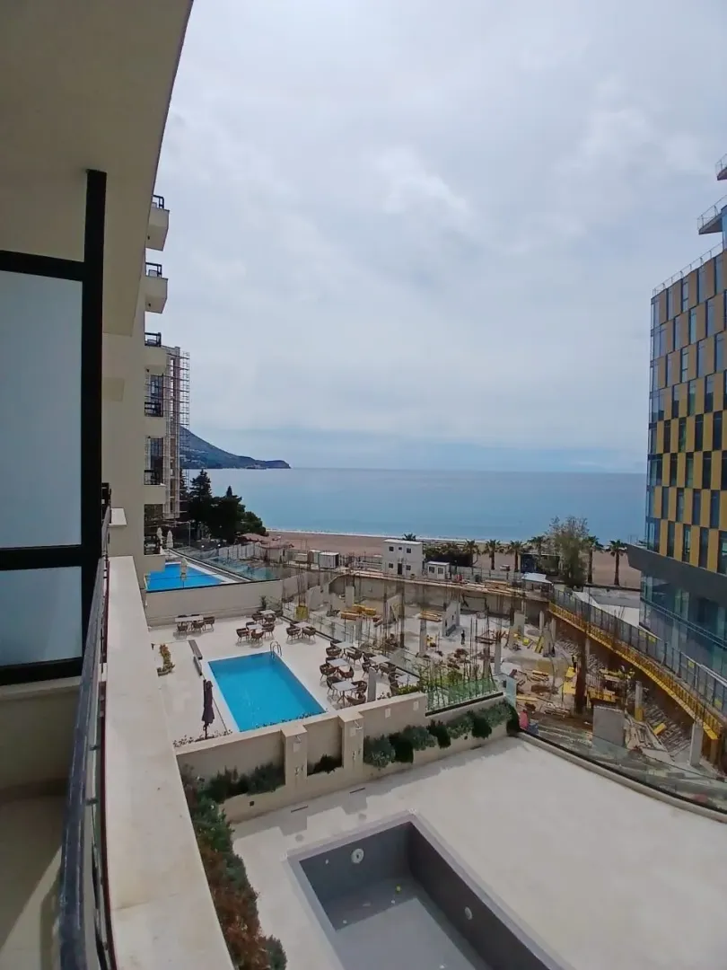 Sale, studio apartment, 27m², Bečići, Budva