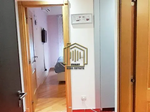 Prodaja, jednosoban stan, 52m², City Kvart, Podgorica - image 6