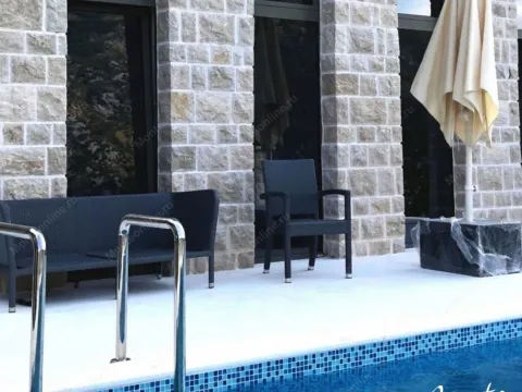 Prodaja, kuća, 382m², Stoliv, Kotor - image 33