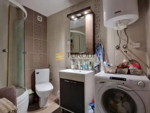 Sale, three bedroom apartment, 58m², Uciteljsko Naselje, Zvezdara Sve Podlokacije - image 12