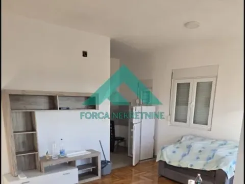 Poslovni prostor in Palilula Sve Podlokacije