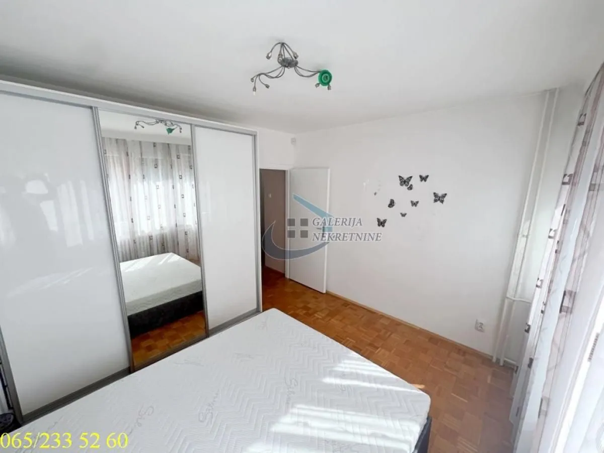 Sale, three bedroom apartment, 75m², Farmaceutski Fakultet, Voždovac Sve Podlokacije