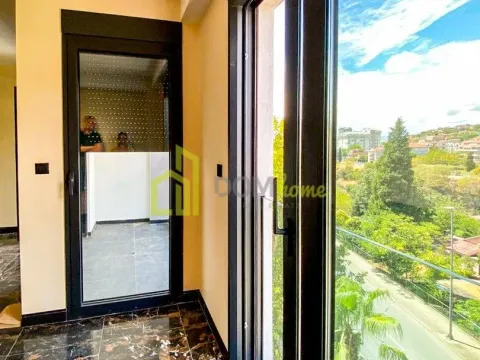 Prodaja, jednosoban stan, 46m², Zagorič, Podgorica - image 9