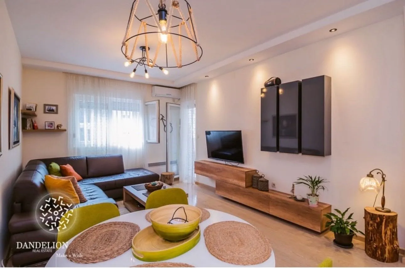 Izdavanje, jednosoban stan, 49m², City Kvart, Podgorica