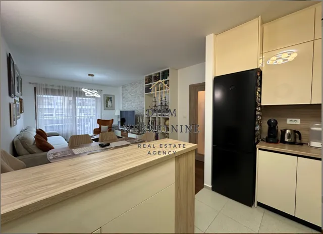 Rent, two bedroom apartment, 69m², Master Kvart, Podgorica