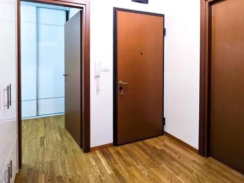 Izdavanje, dvosoban stan, 68m², City Kvart, Podgorica - image 6