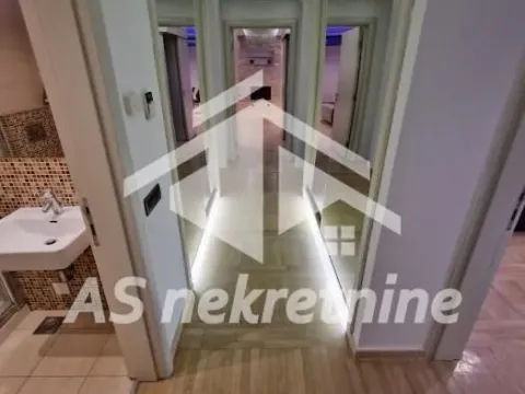 Rent, apartment, 148m², Savski Venac, Beograd - image 8