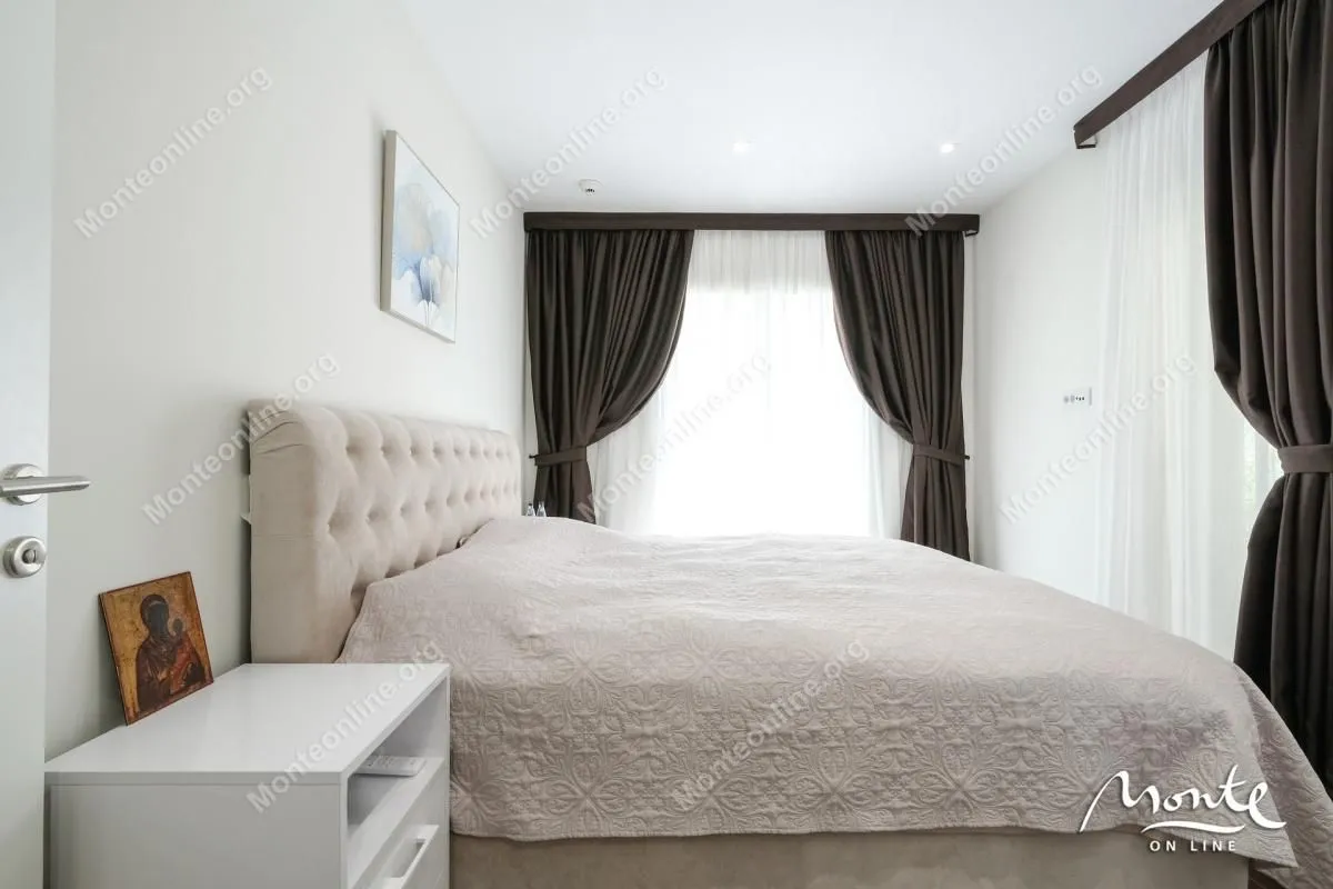 Prodaja, trosoban stan, 166m², Đenovići, Herceg Novi