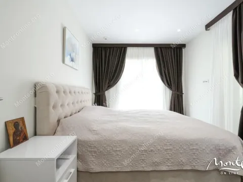 Sale, three bedroom apartment, 166m², Đenovići, Herceg Novi - image 3