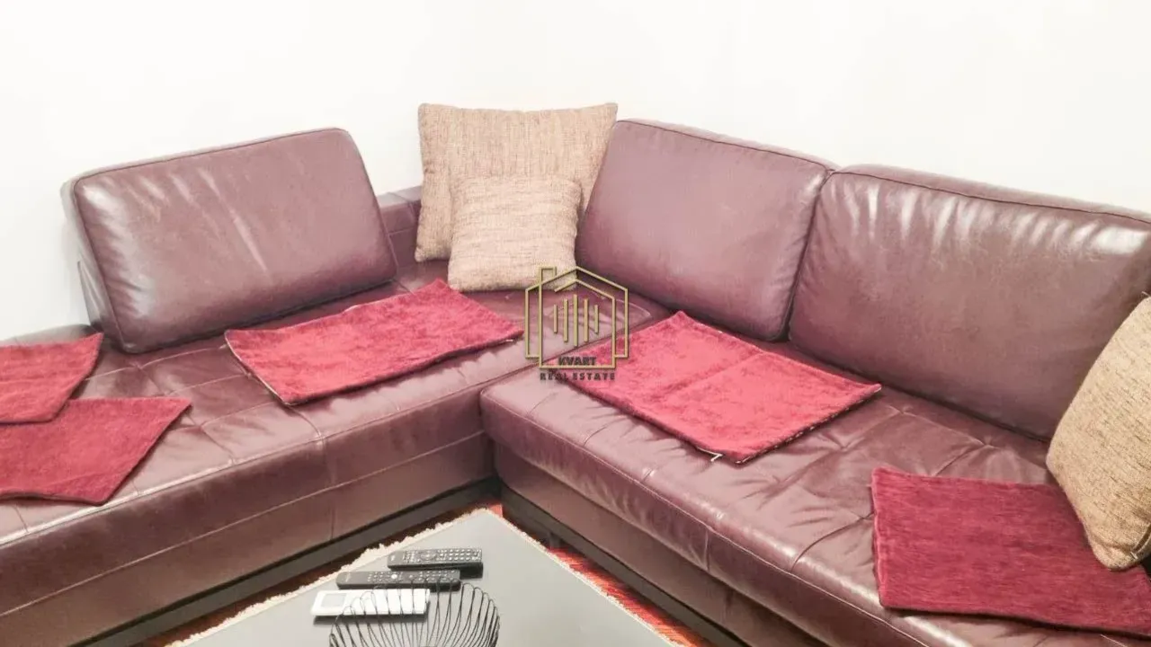 Izdavanje, jednosoban stan, 50m², Dobrota, Kotor