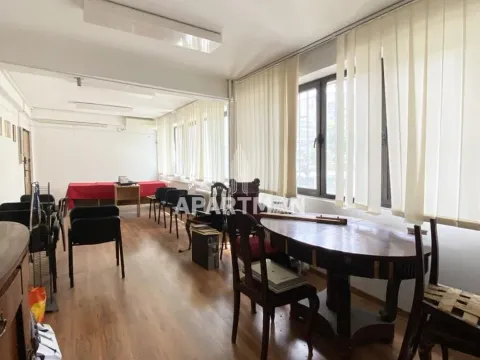 Sale, office space, 535m², Čukarica, Beograd - image 4
