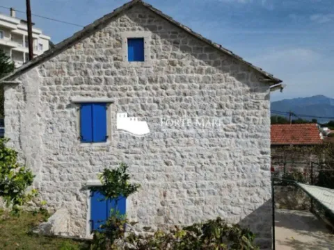 Sale, house, 76m², Đenovići, Herceg Novi - image 2