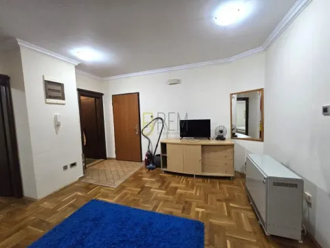 Sale, two bedroom apartment, 65m², Ibričevina, Podgorica - image 5