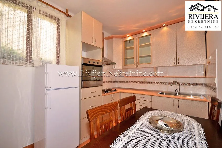 Apartment in Herceg Novi - View 3