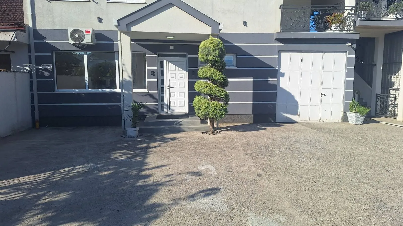 Rent, office space, 110m², Stari Aerodrom, Podgorica
