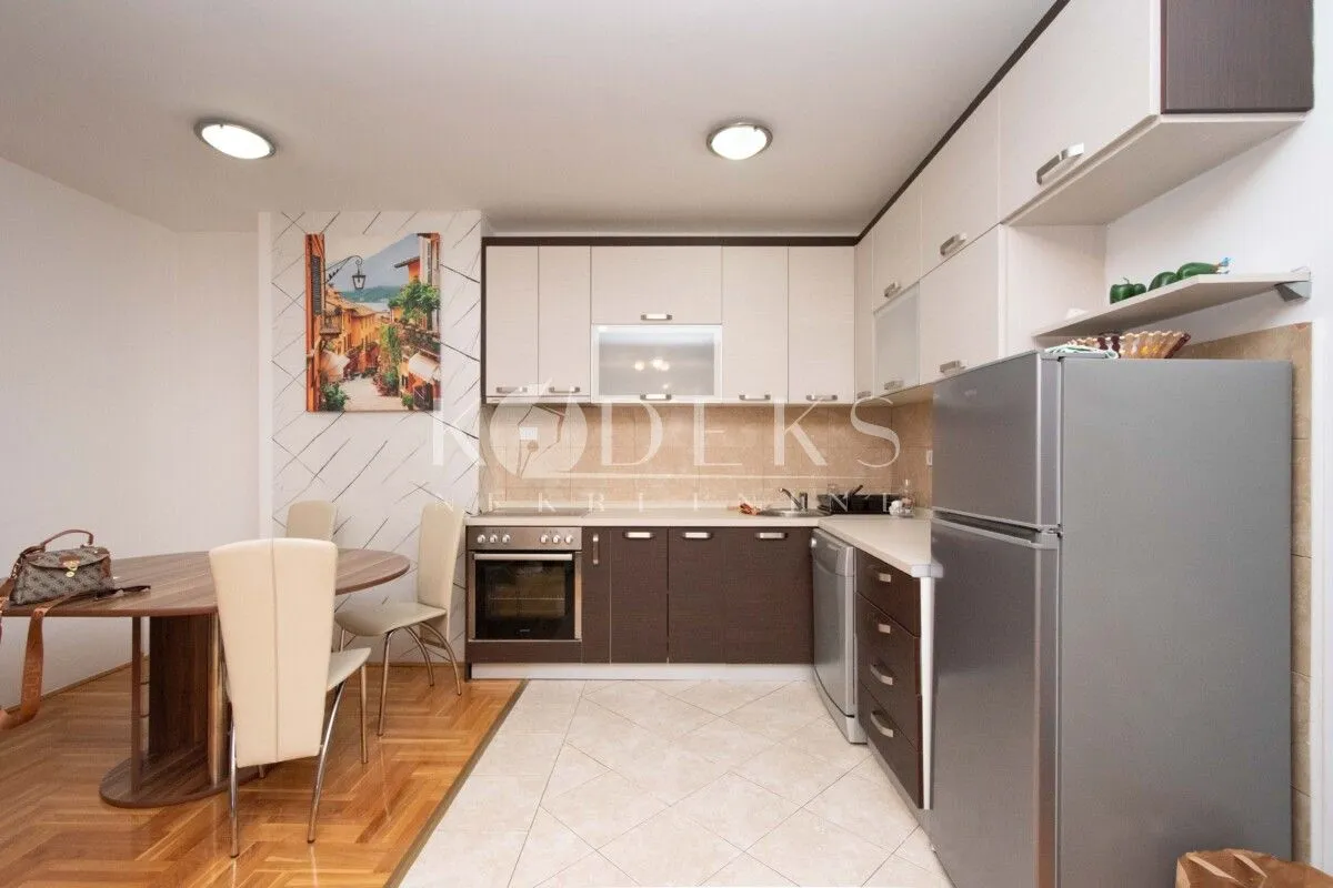 Rent, two bedroom apartment, 56m², 1 maj, Podgorica