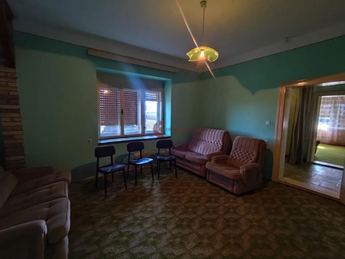 Prodaja, kuća, 185m², Šupljak, Subotica