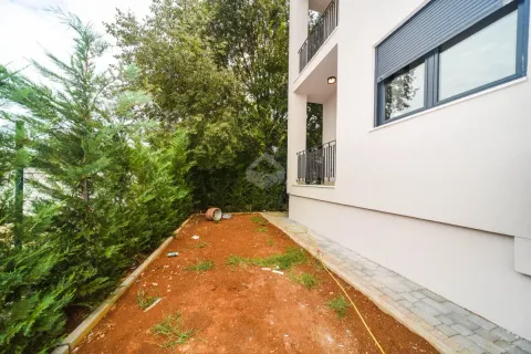 Rent, two bedroom apartment, 64m², Dalmatinska ulica, Podgorica - image 14