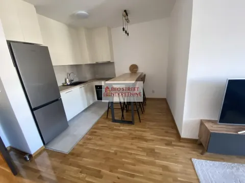 Izdavanje, dvosoban stan, 44m², Đeram Pijaca, Beograd - image 8