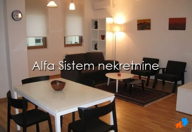 Izdavanje, dvosoban stan, 60m², Kalenić Pijaca, Vračar Sve Podlokacije