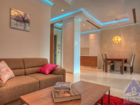 Prodaja, dvosoban stan, 95m², Centar, Budva - image 6