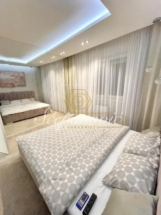 Izdavanje, stan, 69m², Bulevar Evrope, Novi Sad Sve Podlokacije