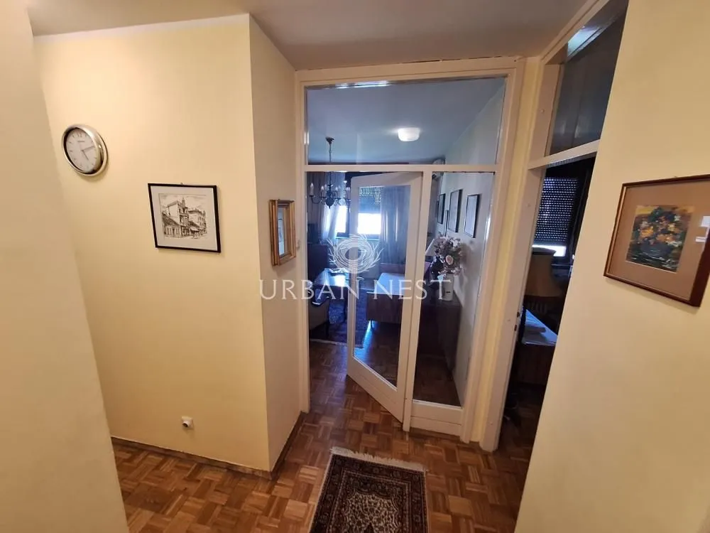 Rent, one bedroom apartment, 50m², Stari Grad, Beograd
