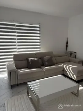 Sale, two bedroom apartment, 78m², Stoliv, Kotor - image 2