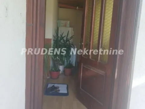 Prodaja, kuća, 240m², Surčin, Beograd - image 10