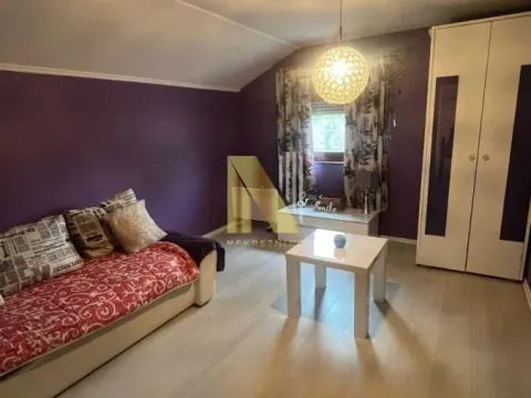 Rent, house, 101m², Aleksandrovo, Subotica - image 9