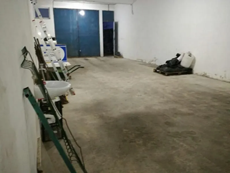 Rent, office space, 937m², Železnik, Beograd