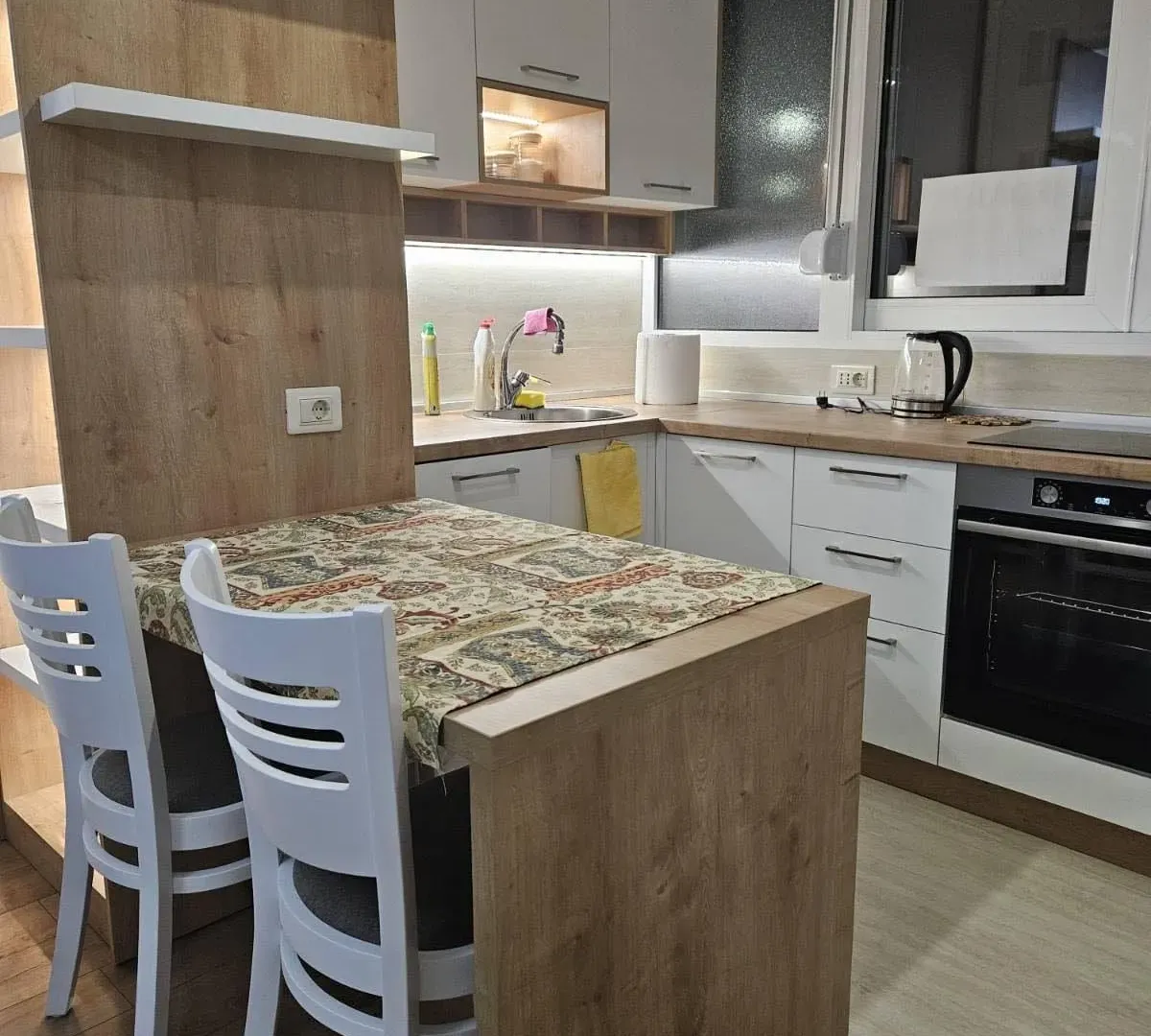 Izdavanje, jednosoban stan, 40m², Preko Morače, Podgorica